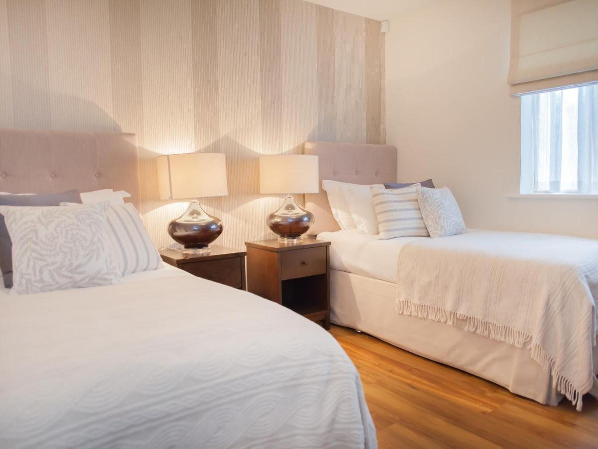 Henge House, Bluestone Apartment Bath Eksteriør billede
